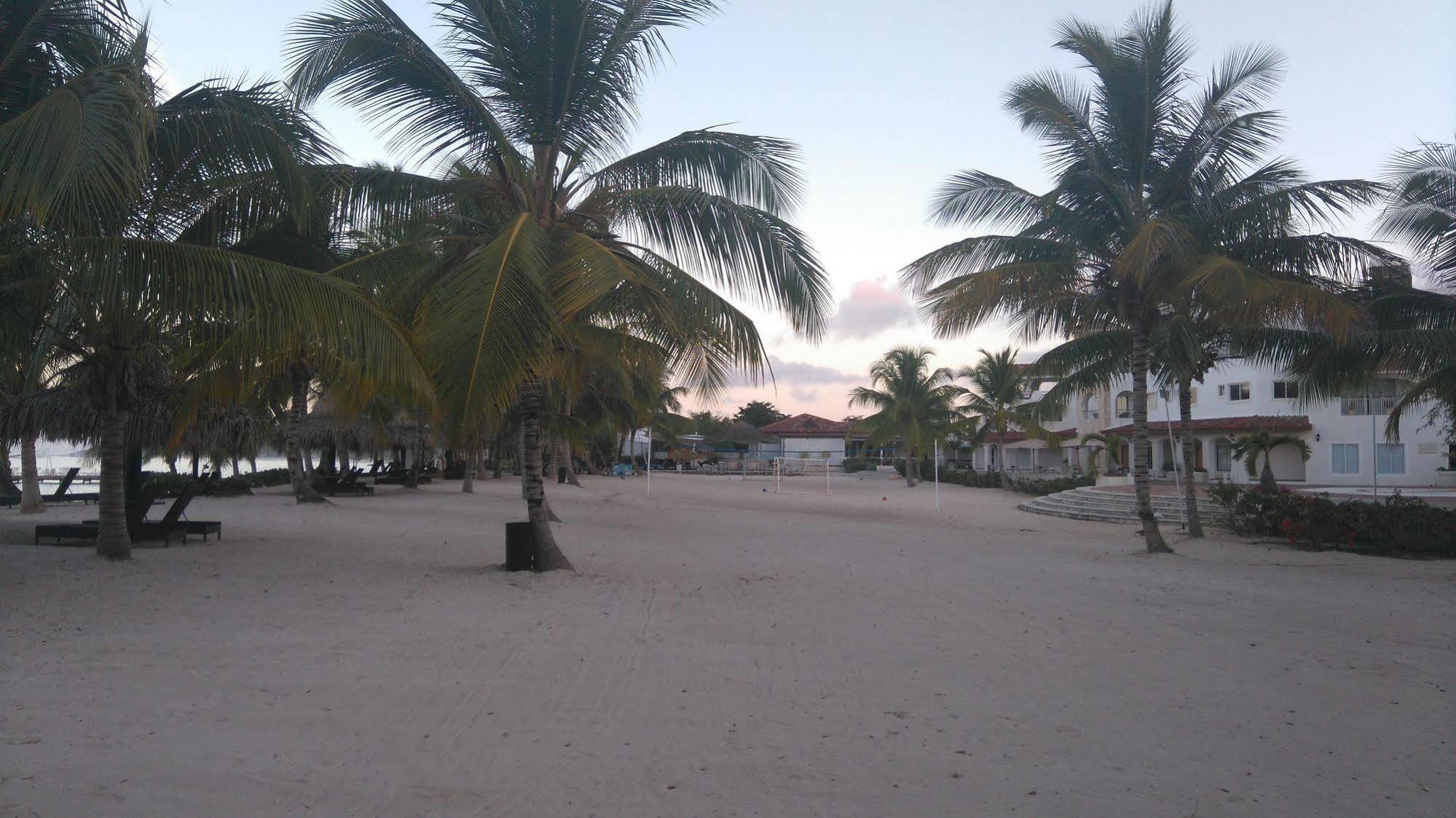 Miranda Bayahibe Hotel Exterior photo